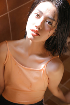 美女脱一光二净视频